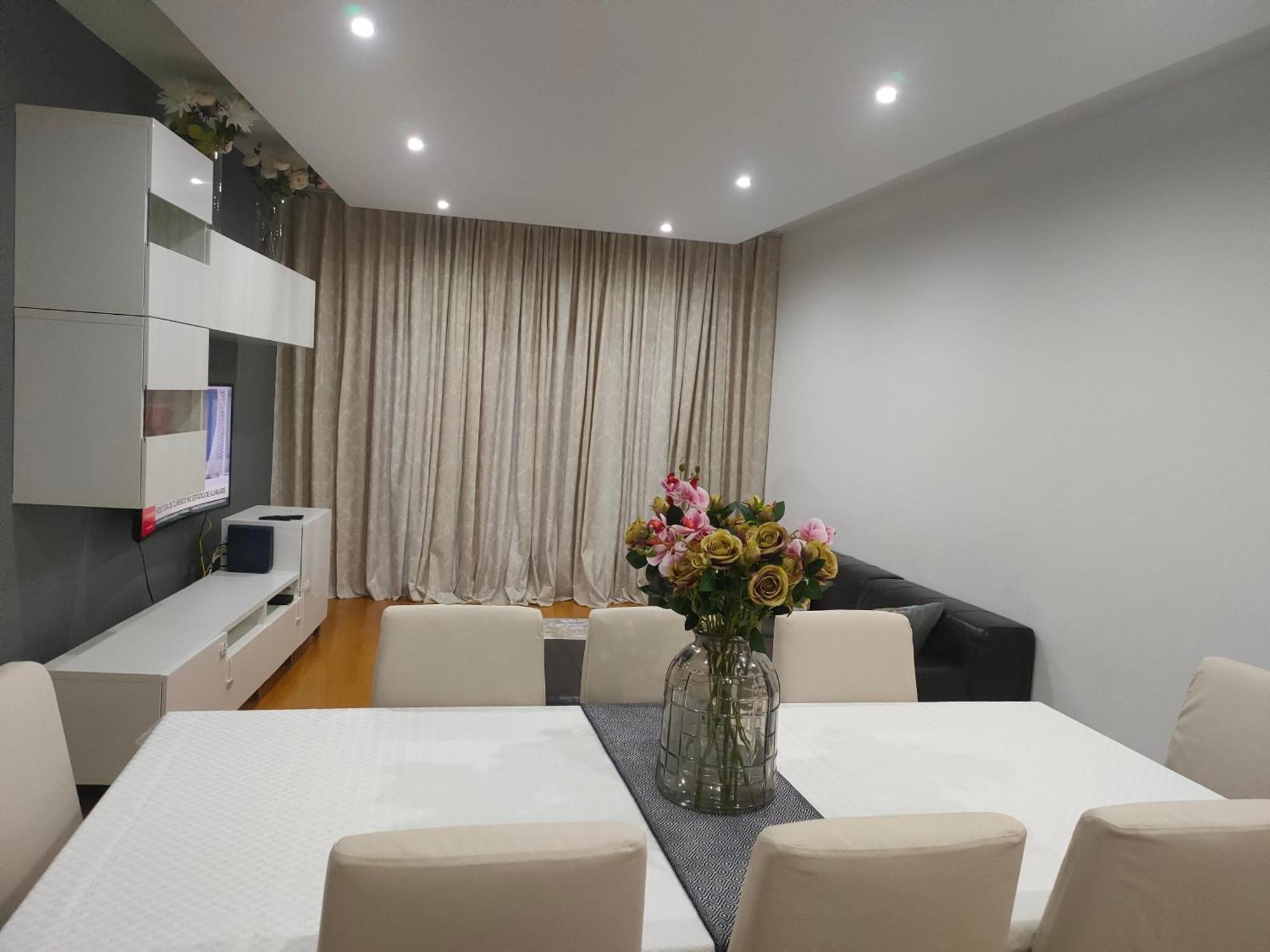 Adalberto Nascimento Luxury Aparta-Hostel At Colinas Do Cruzeiro Odivelas  Bagian luar foto