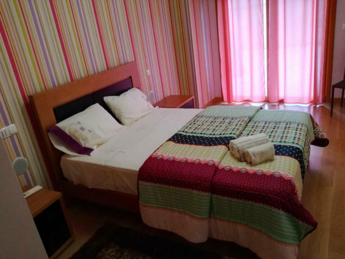 Adalberto Nascimento Luxury Aparta-Hostel At Colinas Do Cruzeiro Odivelas  Bagian luar foto