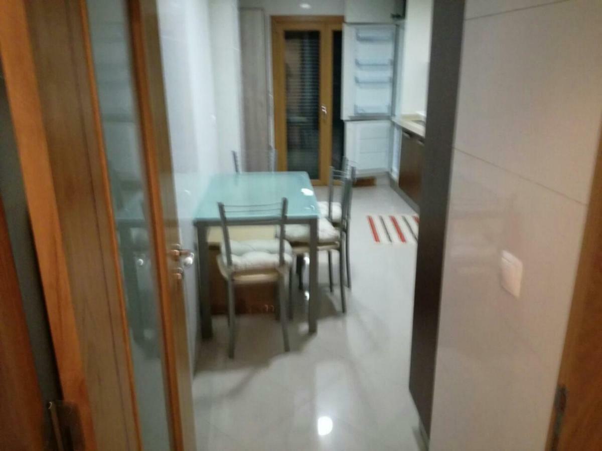 Adalberto Nascimento Luxury Aparta-Hostel At Colinas Do Cruzeiro Odivelas  Bagian luar foto